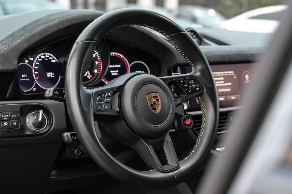 Used 2023 Porsche Cayenne Turbo GT image 14