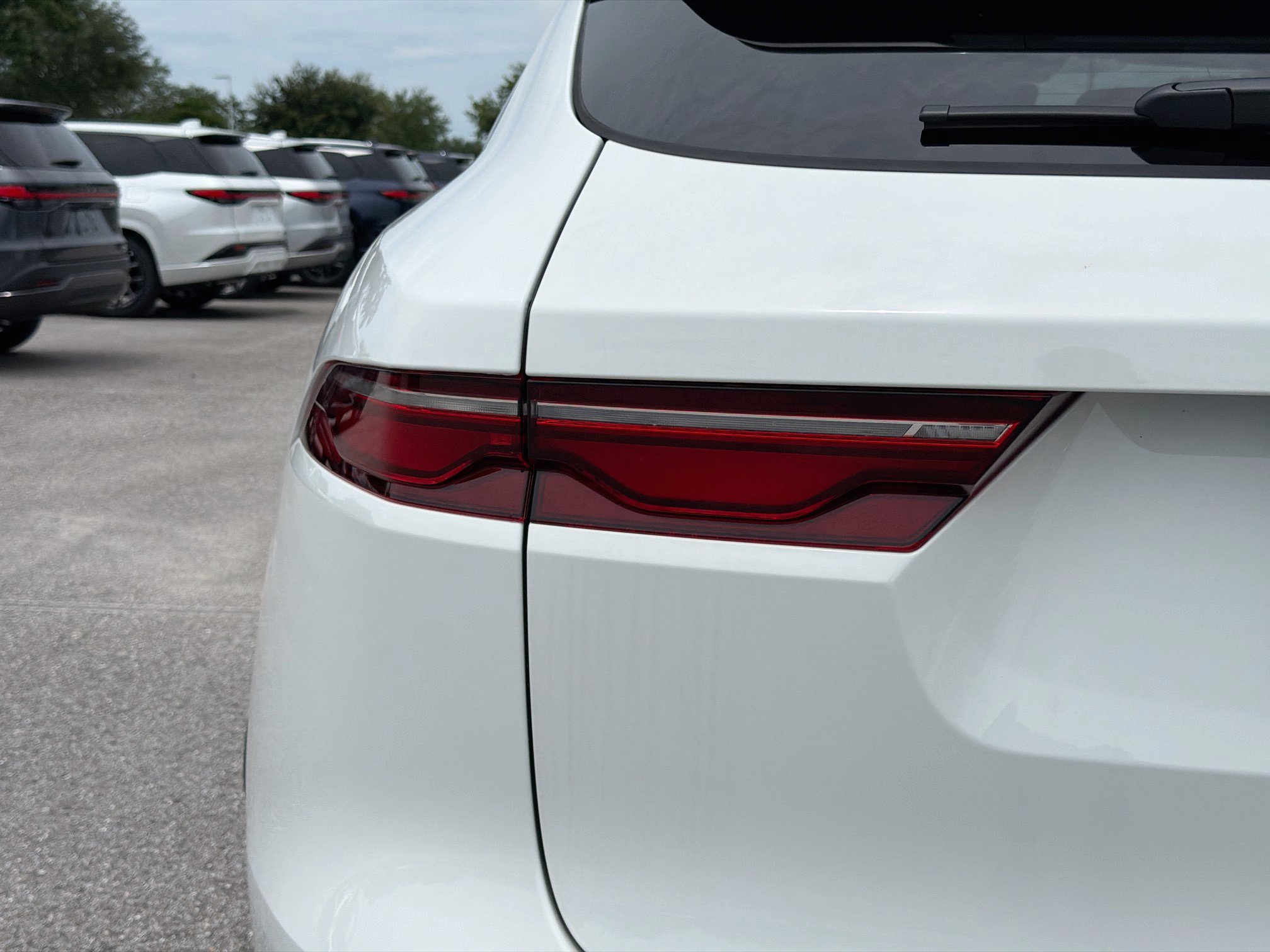 New 2026 Jaguar F-PACE R-Dynamic S AWD/4WD image 10