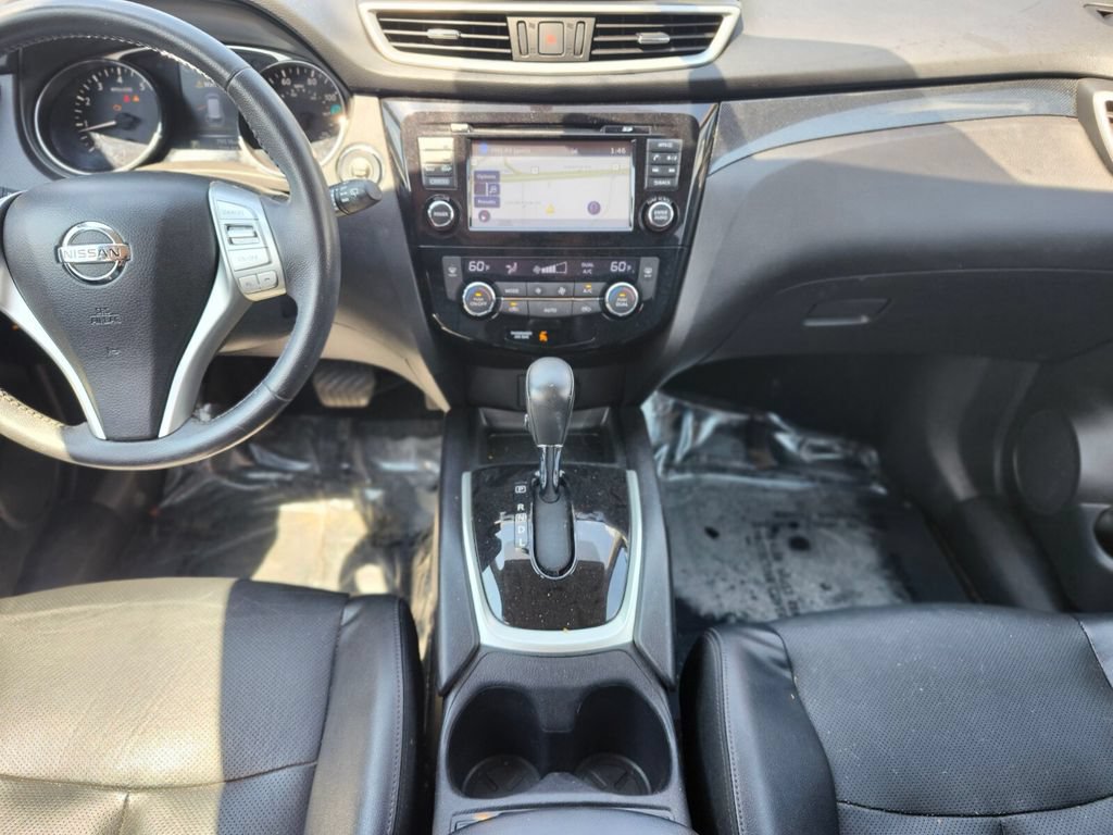 Used 2016 Nissan Rogue SL w/ SL Premium Package AWD/4WD image 14
