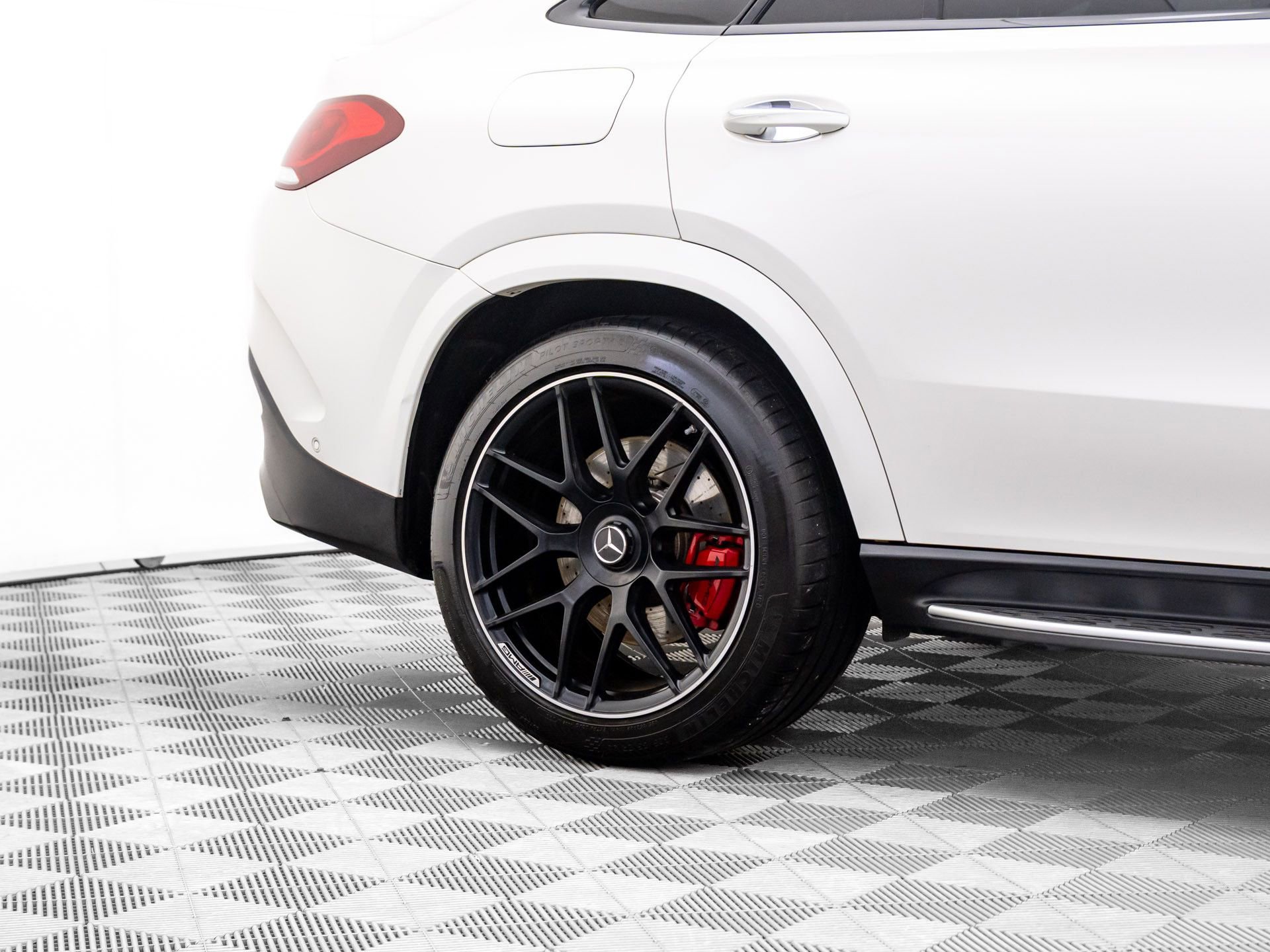 Used 2022 Mercedes-Benz GLE 53 AMG 4MATIC Coupe image 35