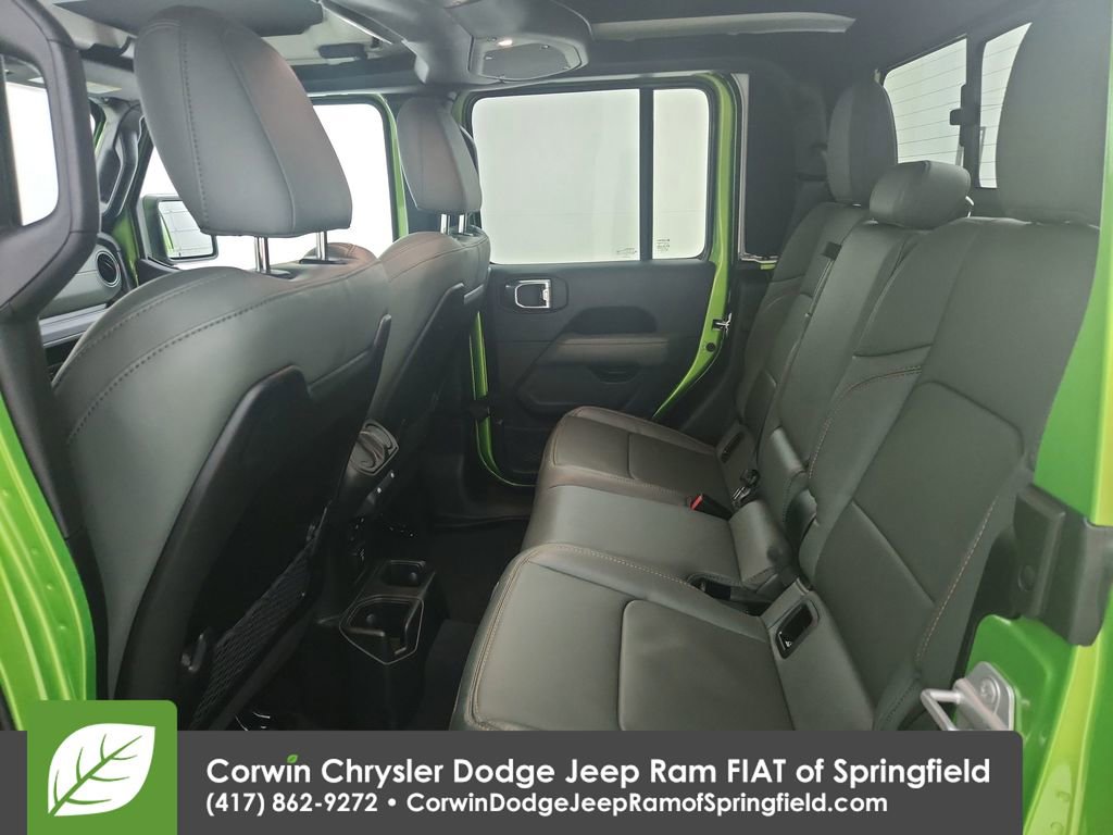 Certified 2025 Jeep Gladiator Mojave image 23