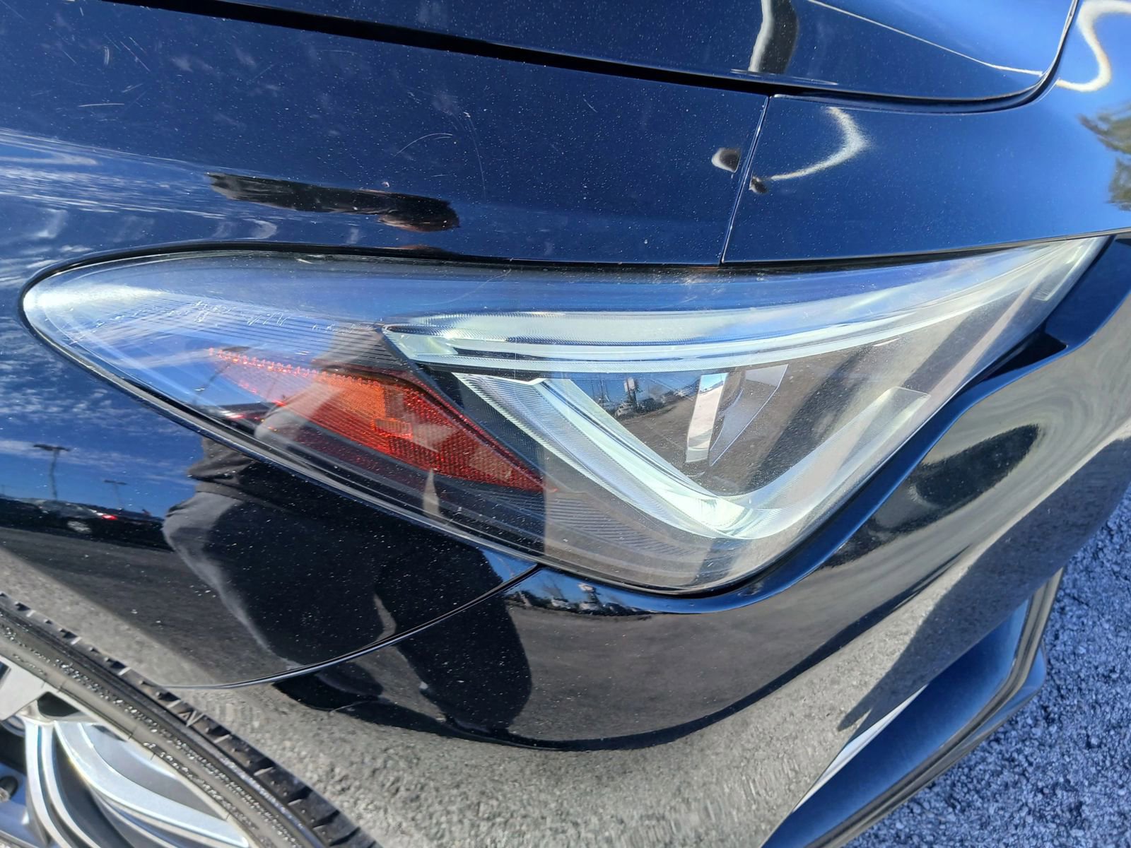 Used 2017 INFINITI Q60 2.0t image 22