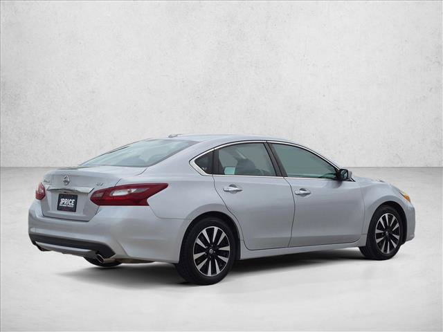 Used 2018 Nissan Altima 2.5 SV FWD image 5