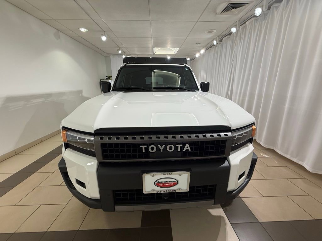 New 2025 Toyota Land Cruiser image 9