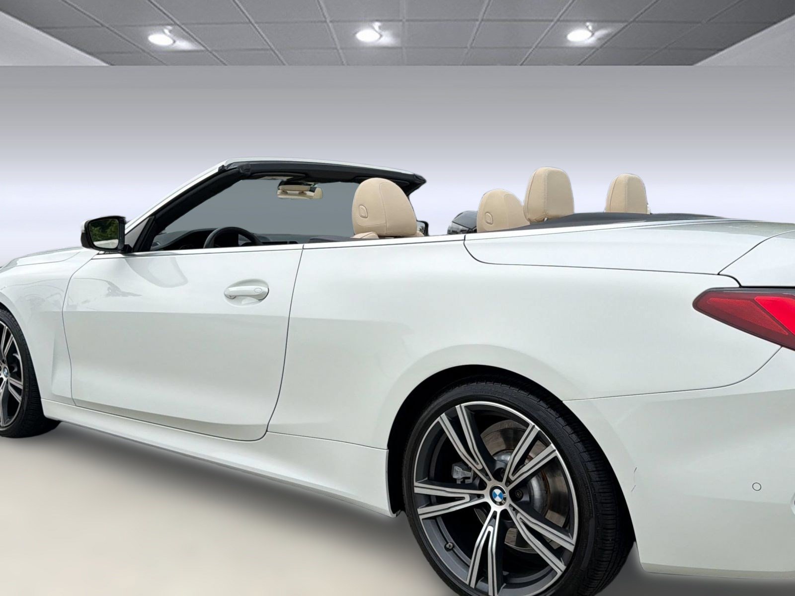 Used 2021 BMW 430i Convertible w/ Parking Assistance Package RWD image 28