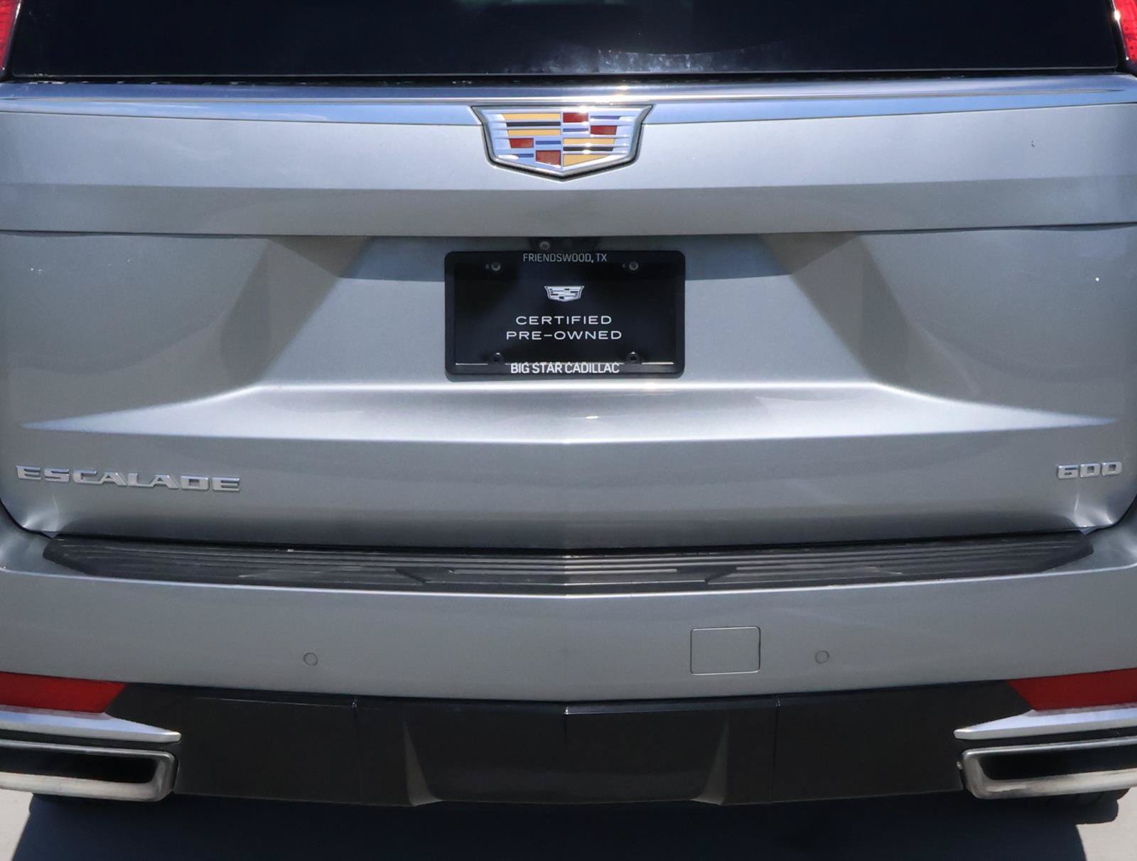 Used 2023 Cadillac Escalade Premium Luxury RWD image 10