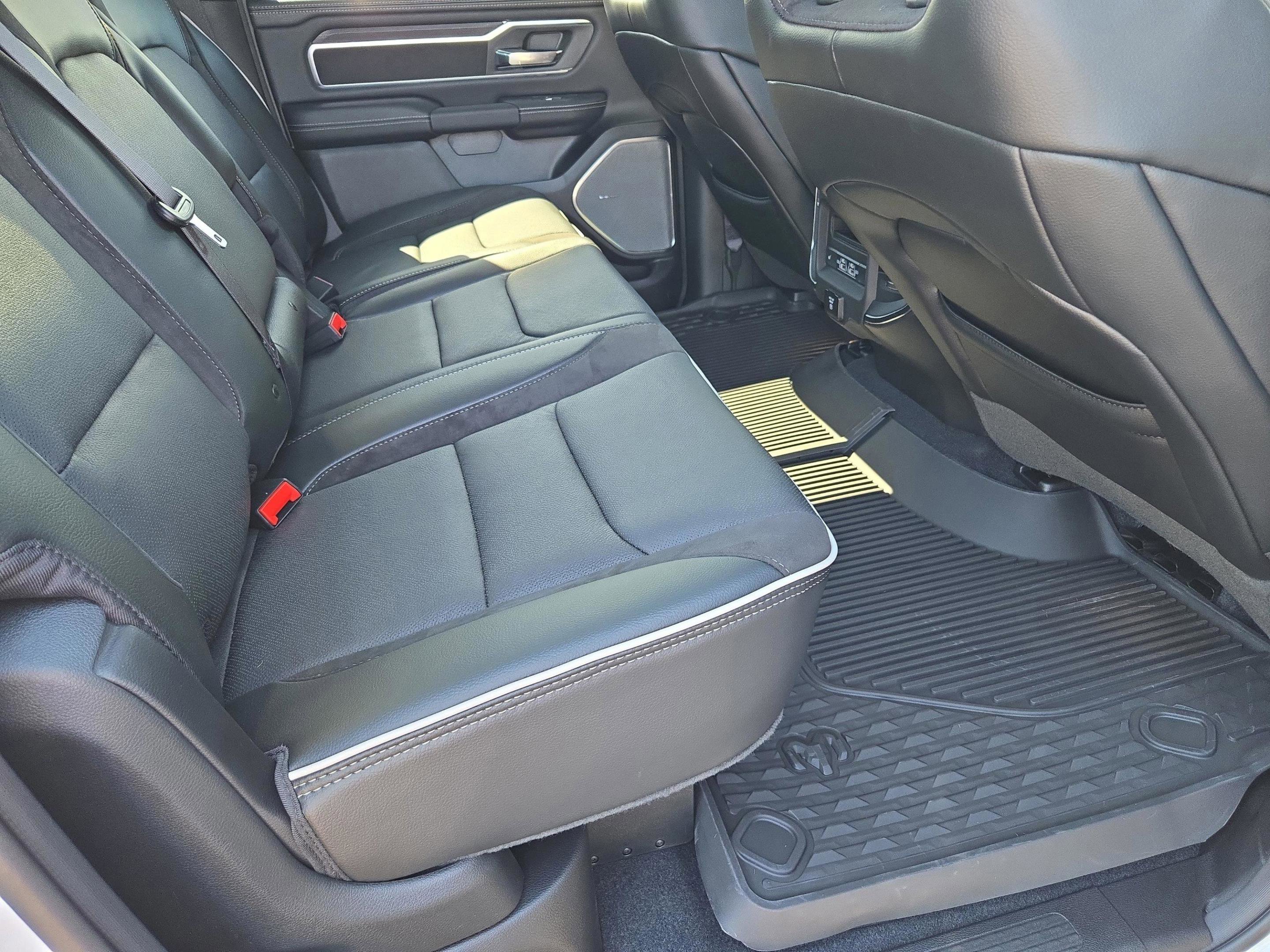 New 2026 RAM 1500 Laramie image 28