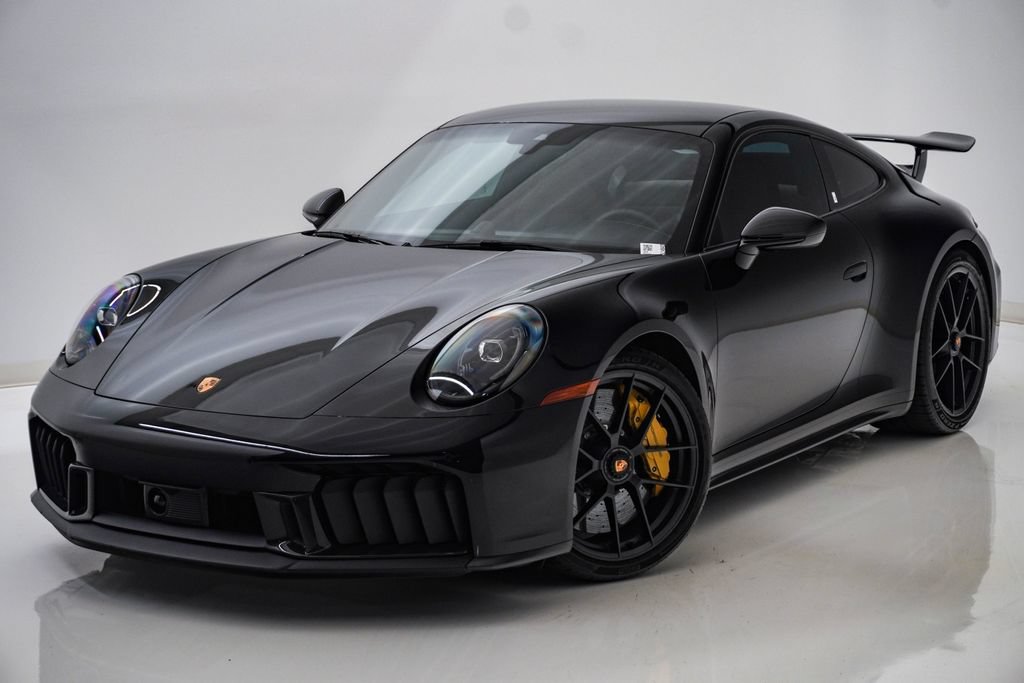 Used 2026 Porsche 911 Carrera GTS RWD image 3