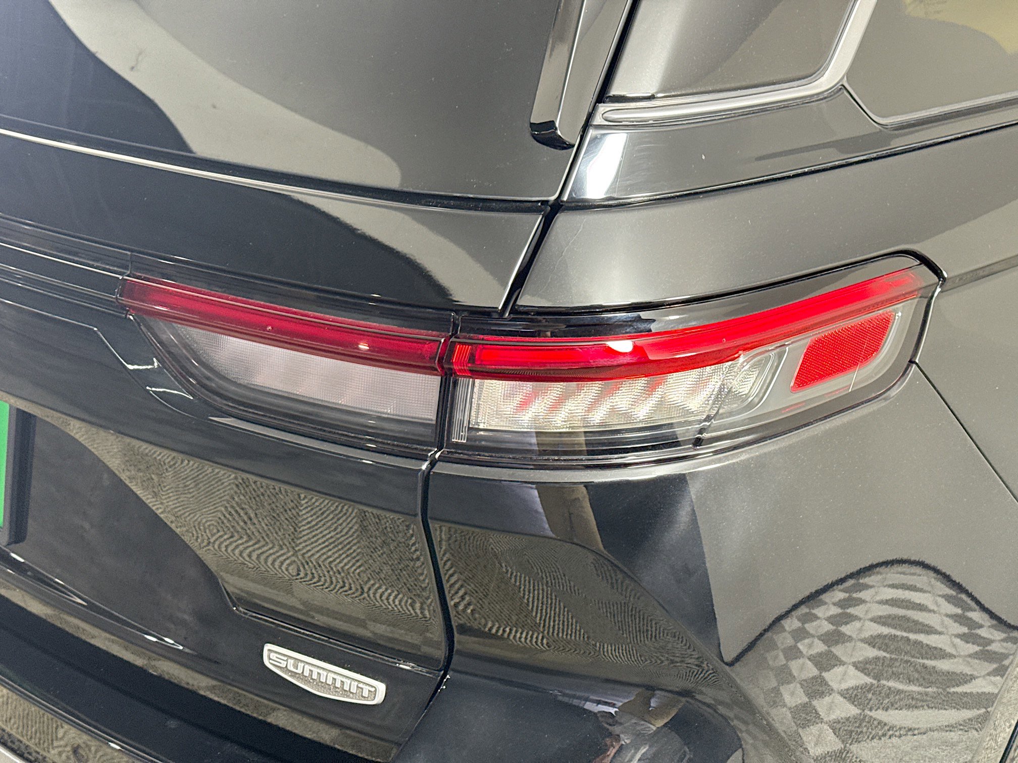 Used 2024 Jeep Grand Cherokee Summit w/ Adv Protech Group IV image 34