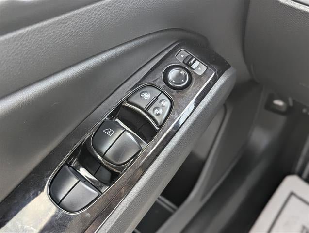 Used 2023 Nissan Altima 2.5 SV FWD image 32