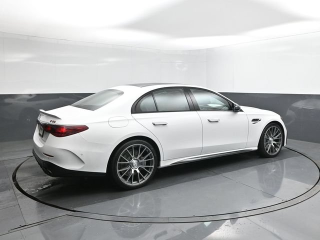 New 2026 Mercedes-Benz E 53 AMG e 4MATIC Sedan image 15