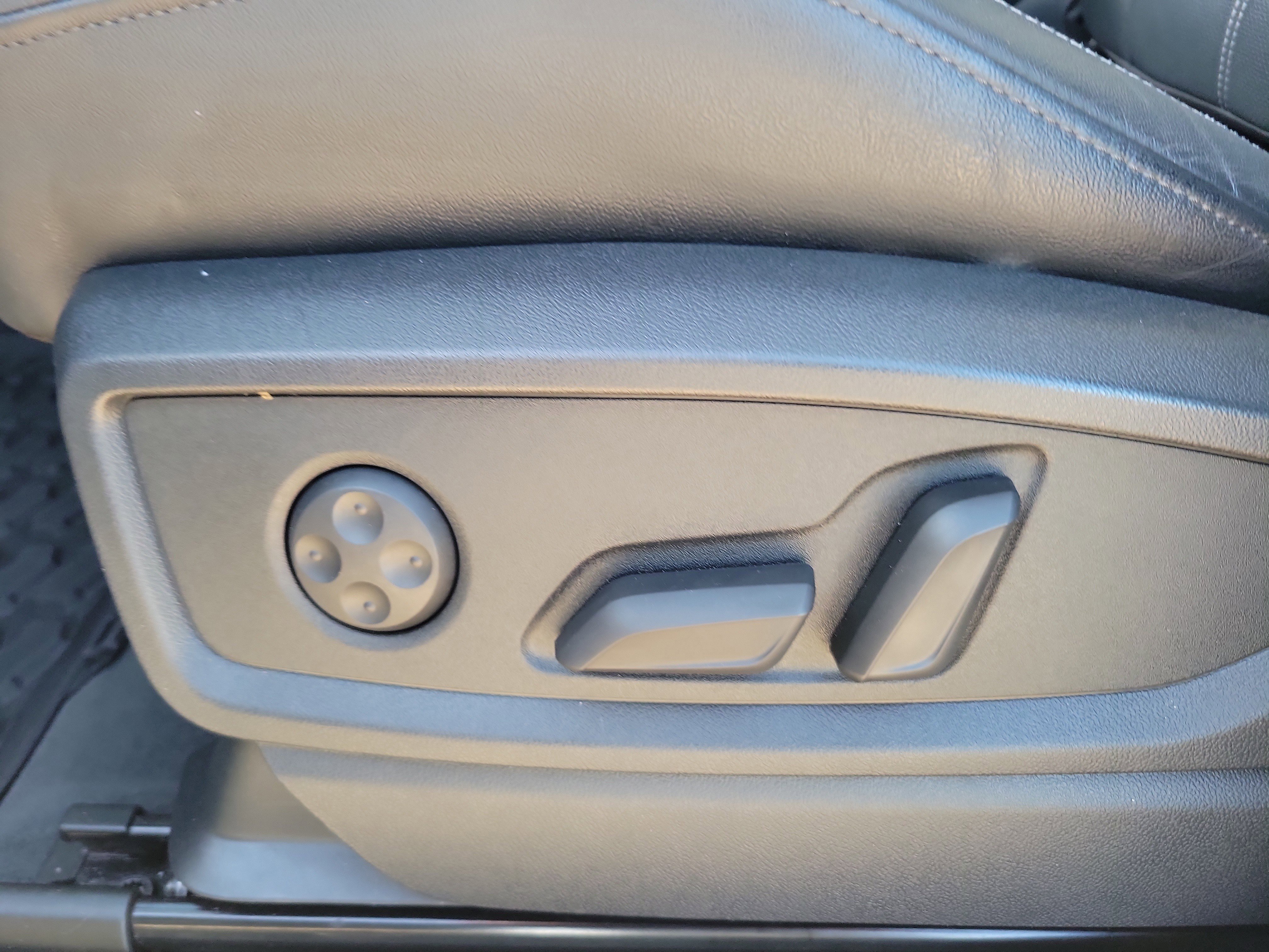 Used 2021 Audi Q5 Prestige image 20