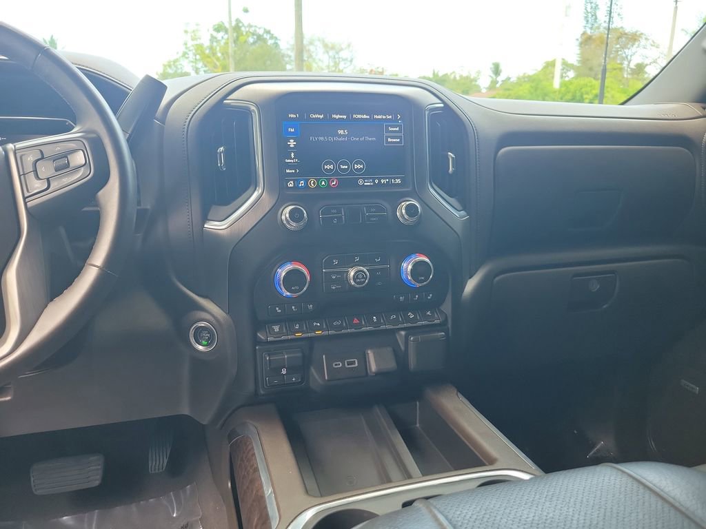 Certified 2023 GMC Sierra 2500 Denali w/ Denali Ultimate Package AWD/4WD image 19