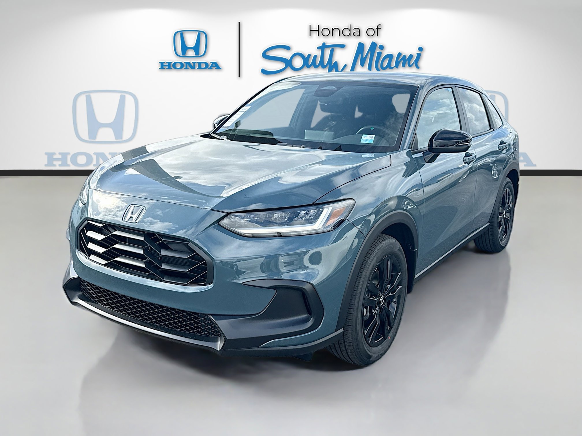 New 2026 Honda HR-V Sport image 3