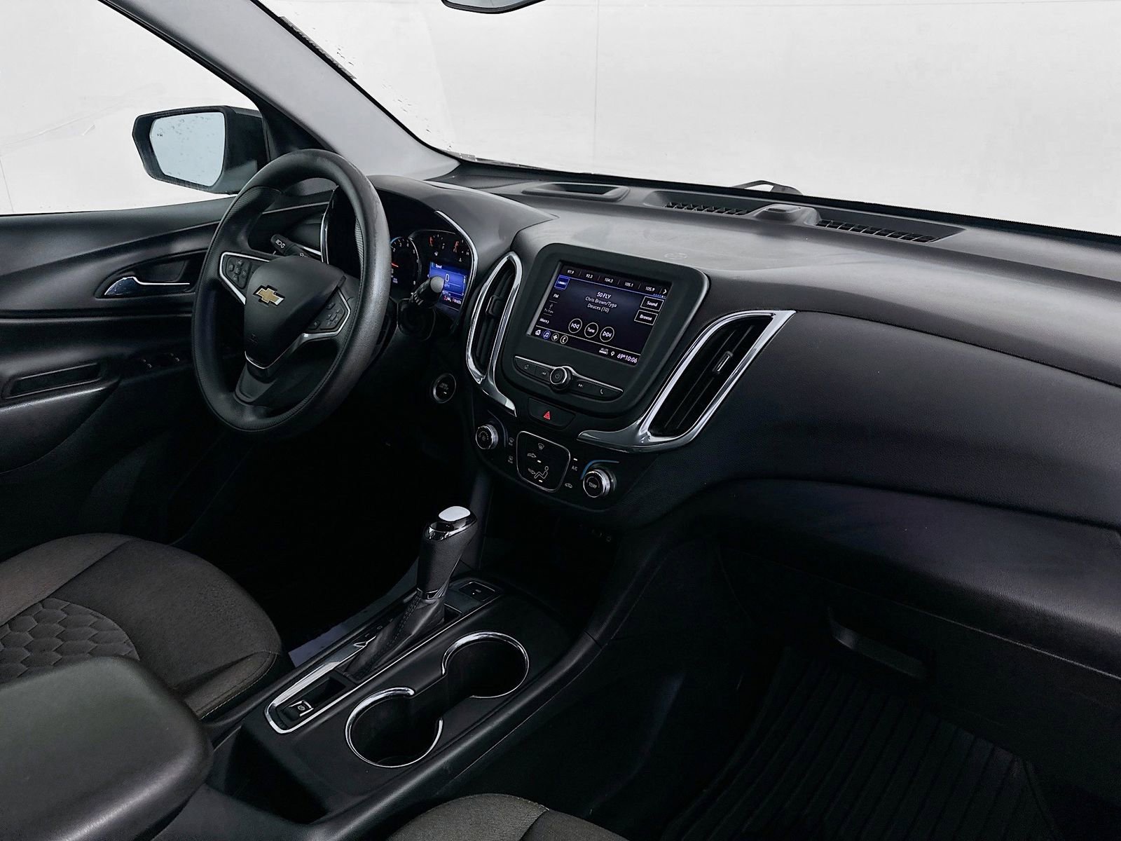 Used 2020 Chevrolet Equinox LT AWD/4WD image 29