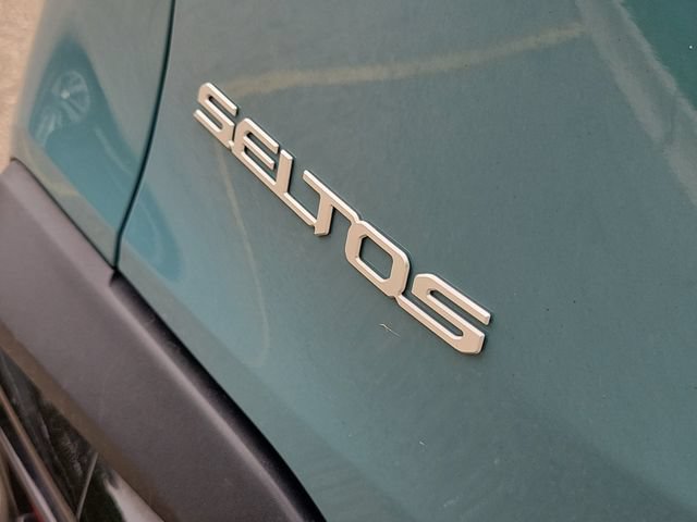Used 2024 Kia Seltos EX AWD/4WD image 7
