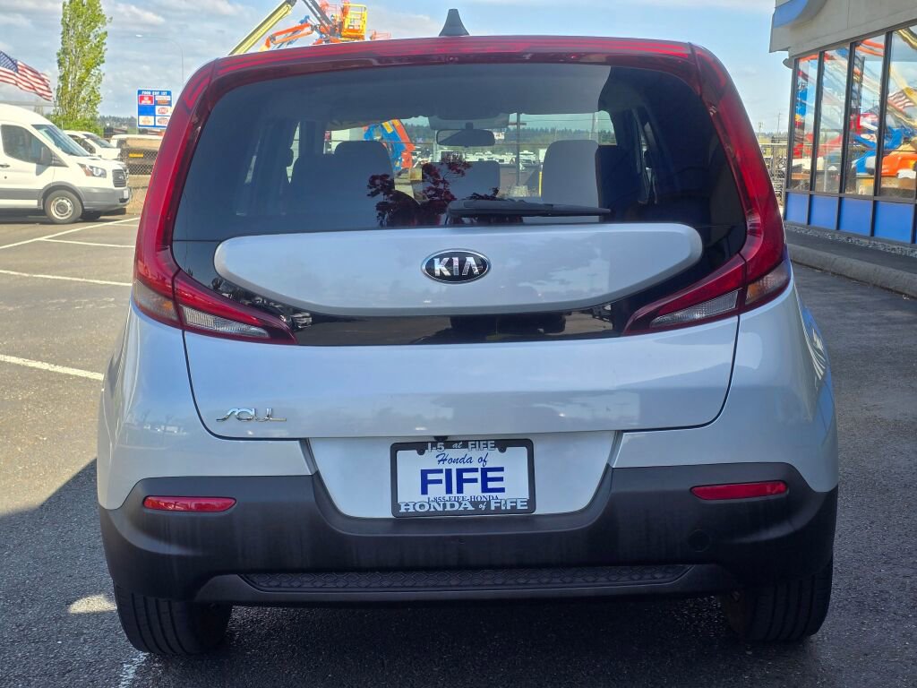 Used 2020 Kia Soul LX FWD image 4