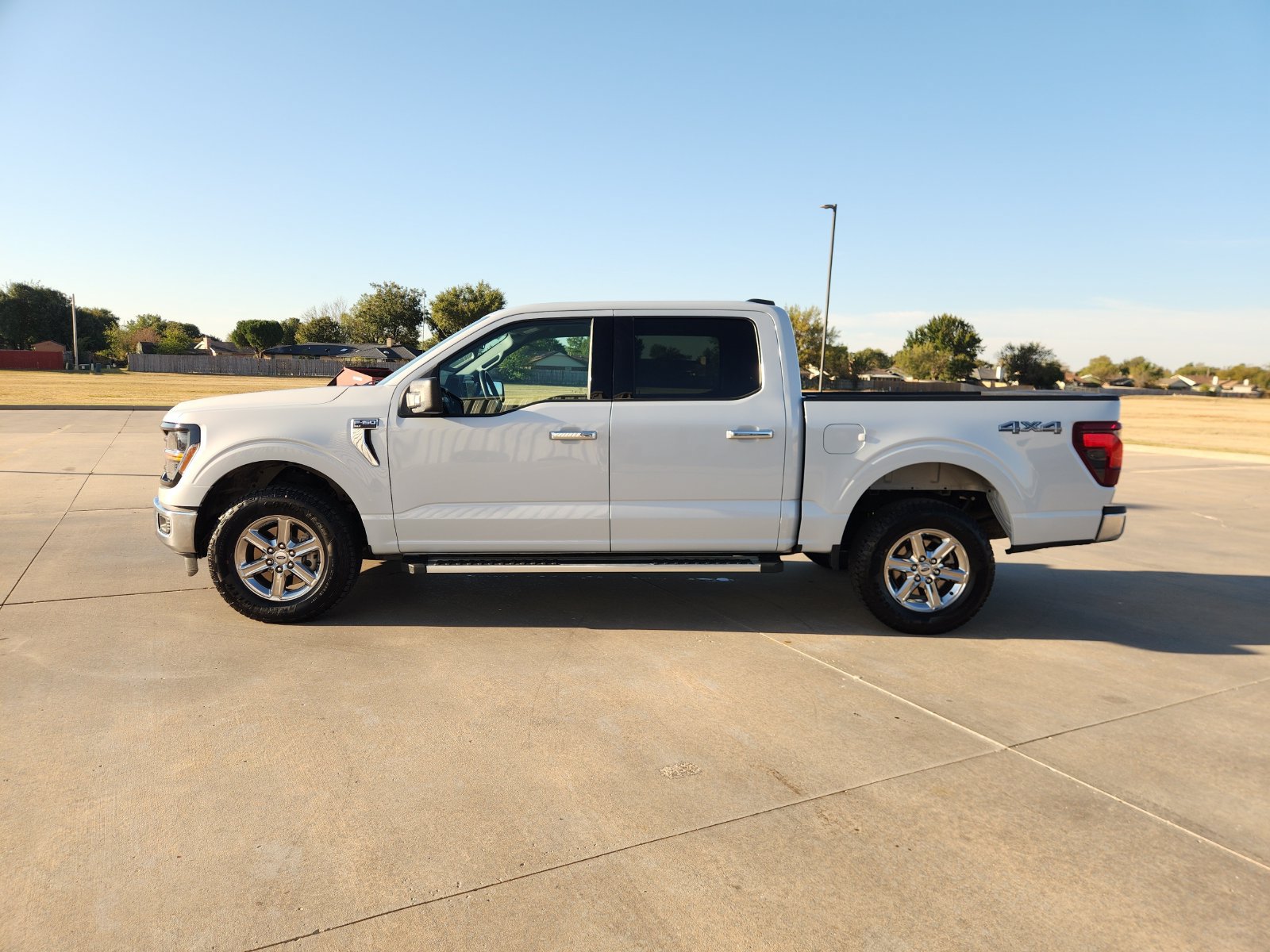 Used 2025 Ford F150 XLT w/ Equipment Group 301A Standard AWD/4WD image 3