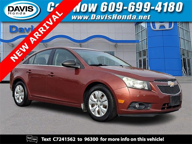 Used 2012 Chevrolet Cruze LS w/ Connectivity Package