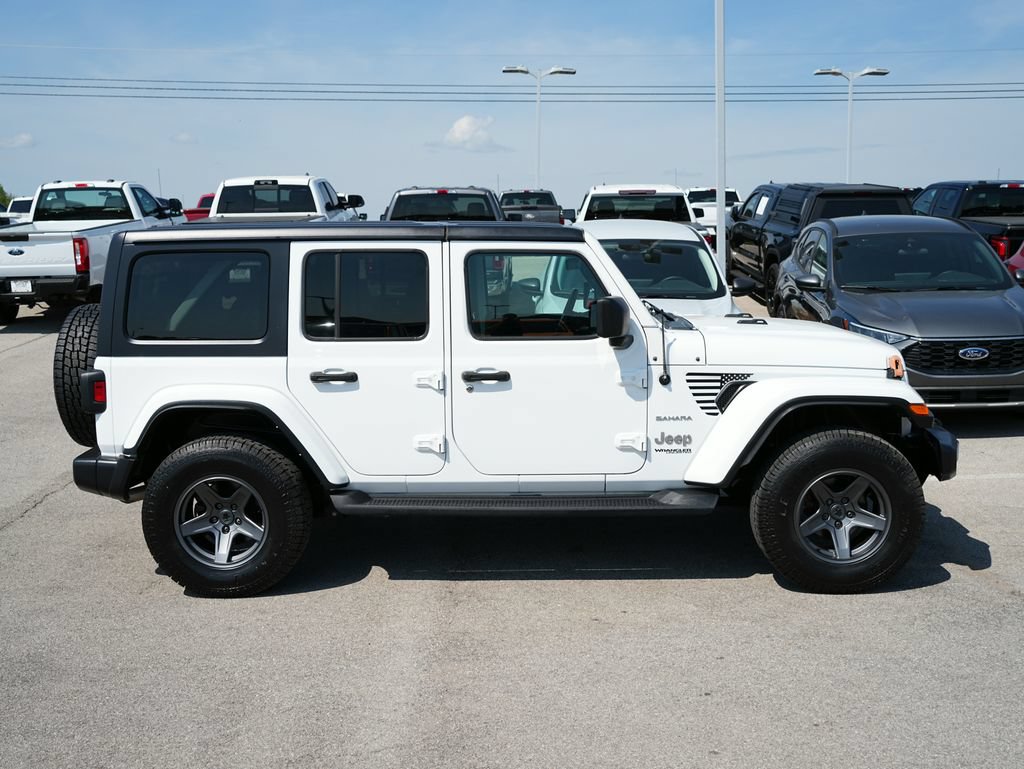 Used 2021 Jeep Wrangler Unlimited Sahara AWD/4WD image 5