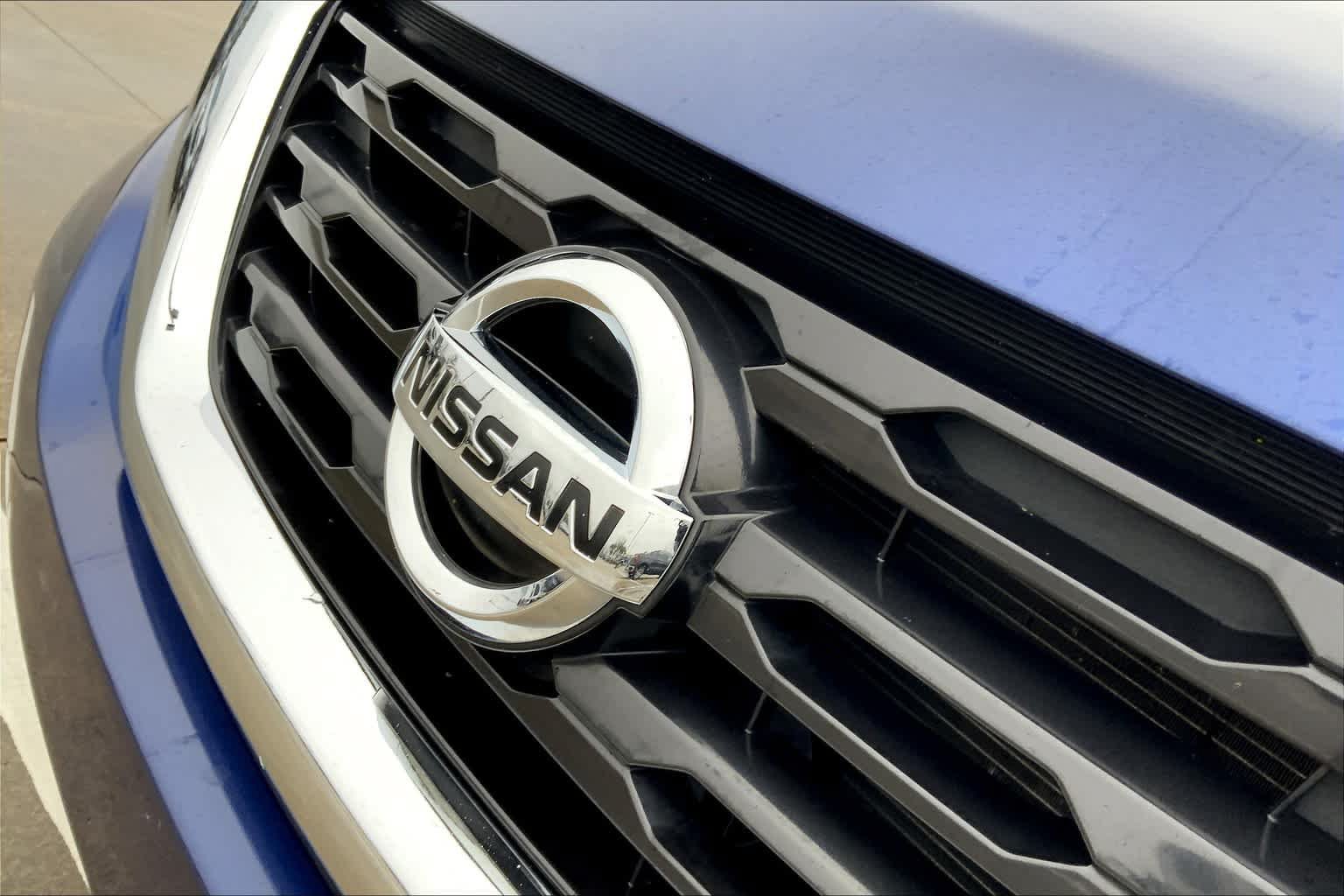 Used 2020 Nissan Pathfinder SV FWD image 27