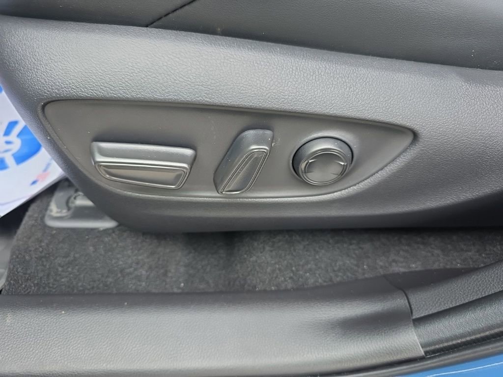 Used 2025 Toyota RAV4 XSE image 22