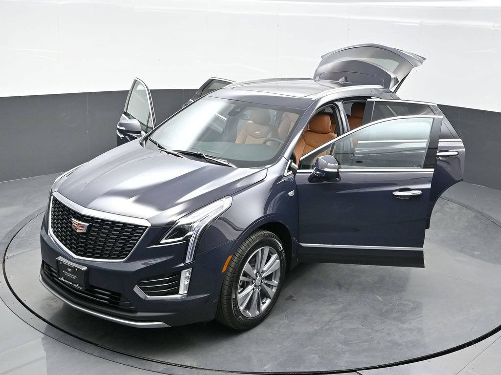 New 2025 Cadillac XT5 Premium Luxury w/ LPO, Floor Liner Package image 35