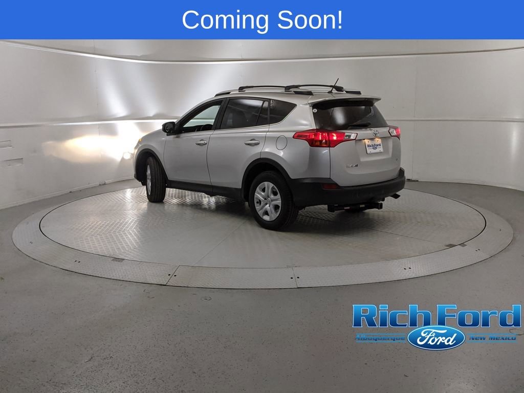 Used 2015 Toyota RAV4 LE image 4