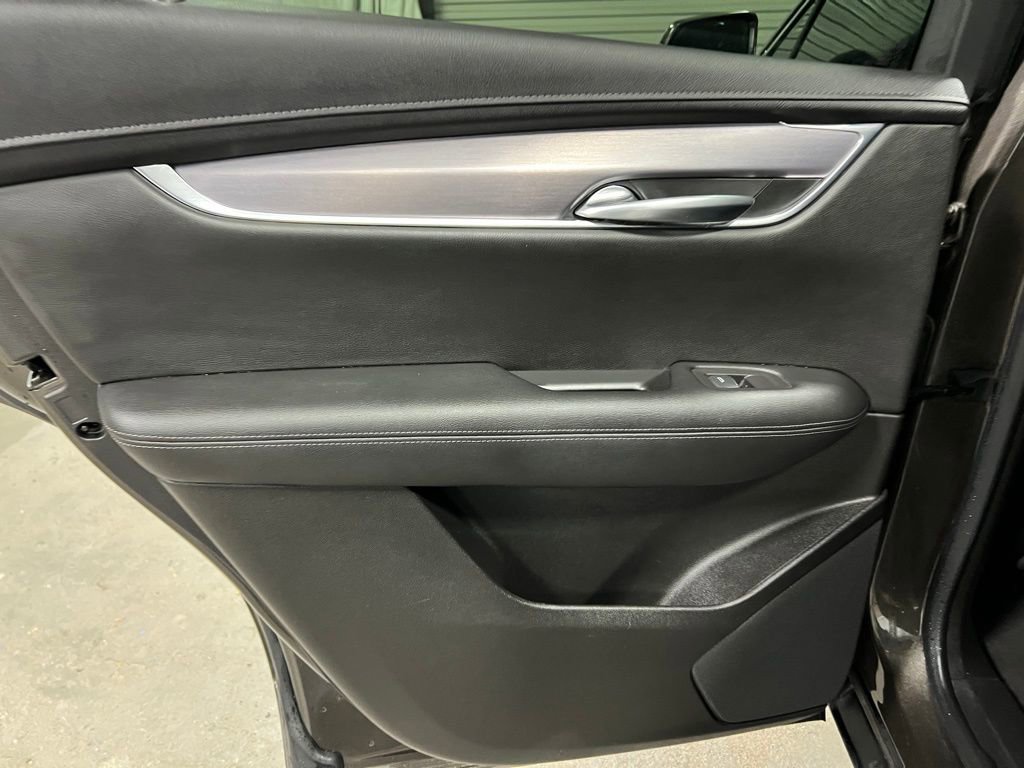 Used 2020 Cadillac XT5 Luxury image 19