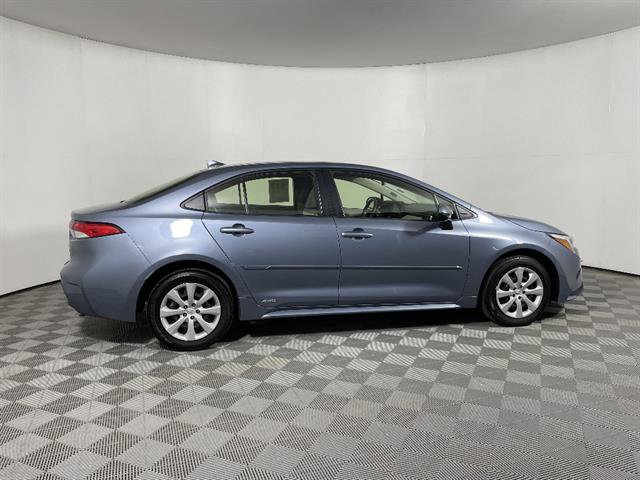 Certified 2025 Toyota Corolla LE w/ Convenience Package AWD/4WD image 7