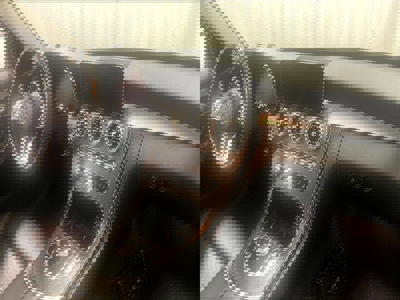 Used 2020 Mercedes-Benz C 300 4MATIC Sedan image 14