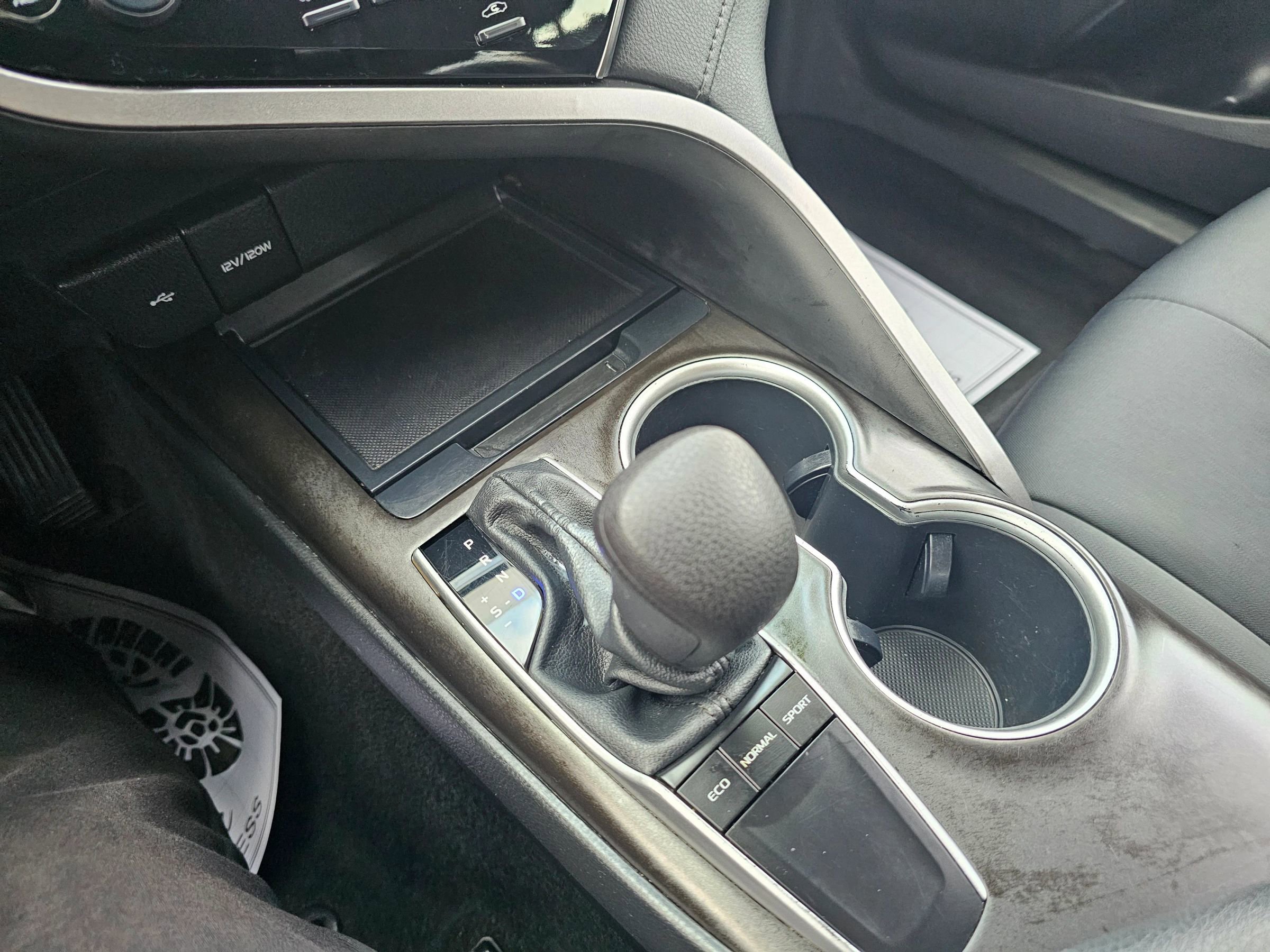 Used 2023 Toyota Camry LE FWD image 28