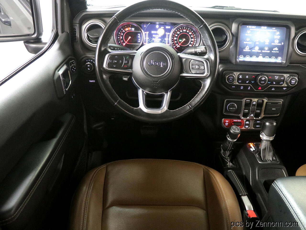 Used 2022 Jeep Gladiator Rubicon w/ LED Lighting Group image 19