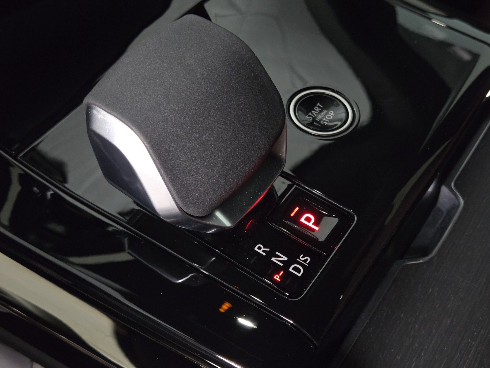 New 2025 Land Rover Range Rover Sport Autobiography image 31