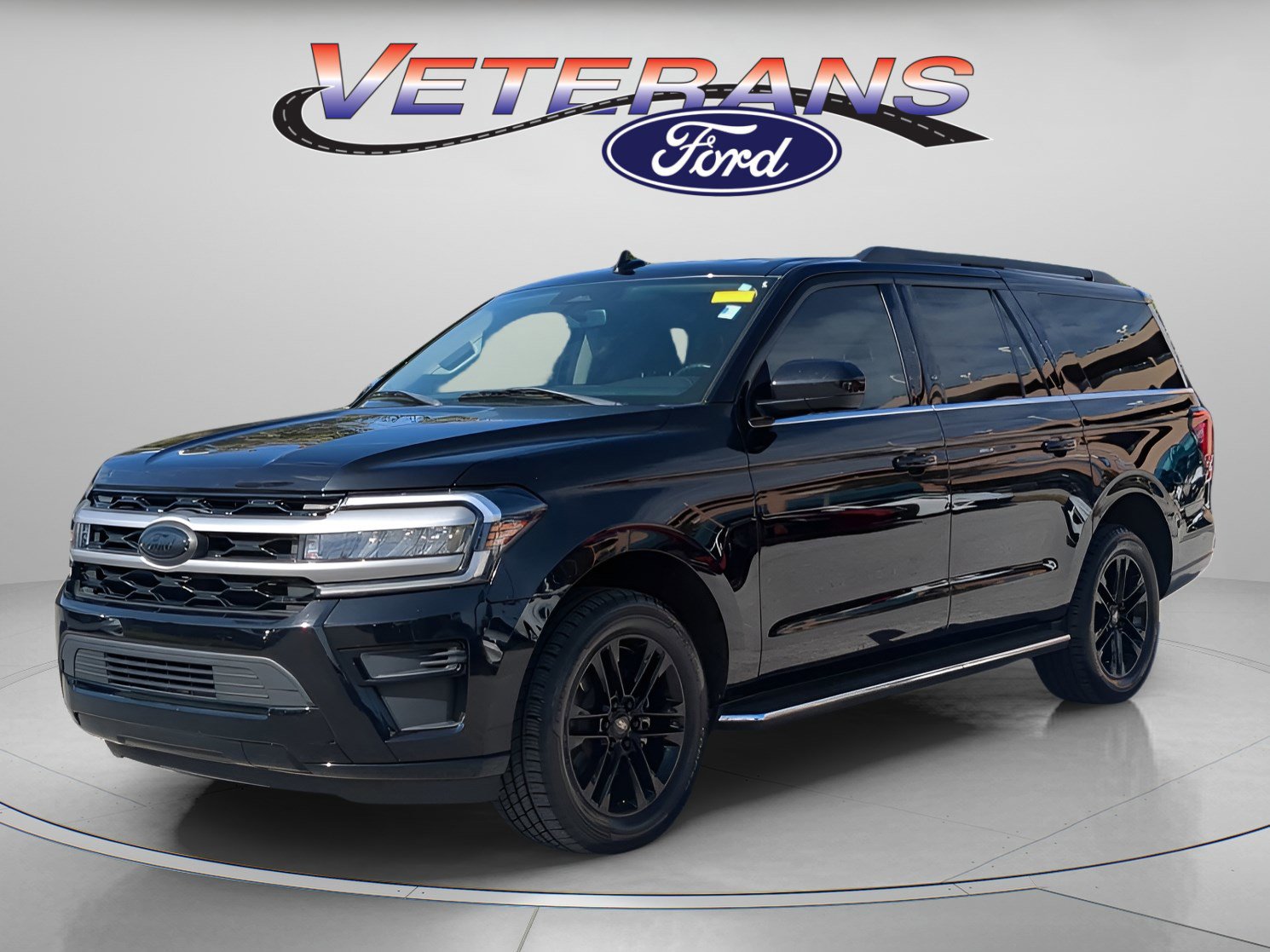 Certified 2022 Ford Expedition Max XLT image 1