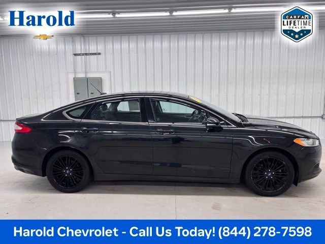 Used 2014 Ford Fusion SE w/ Equipment Group 202A FWD image 6