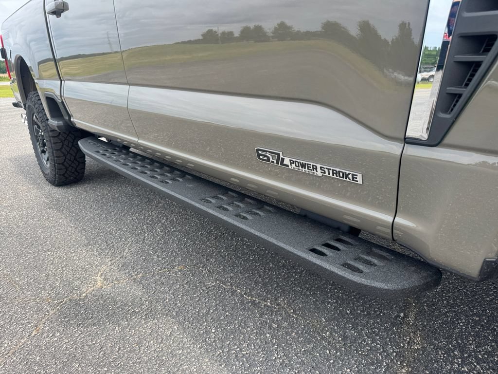 New 2026 Ford F250 Lariat w/ Tremor Off-Road Package AWD/4WD image 18