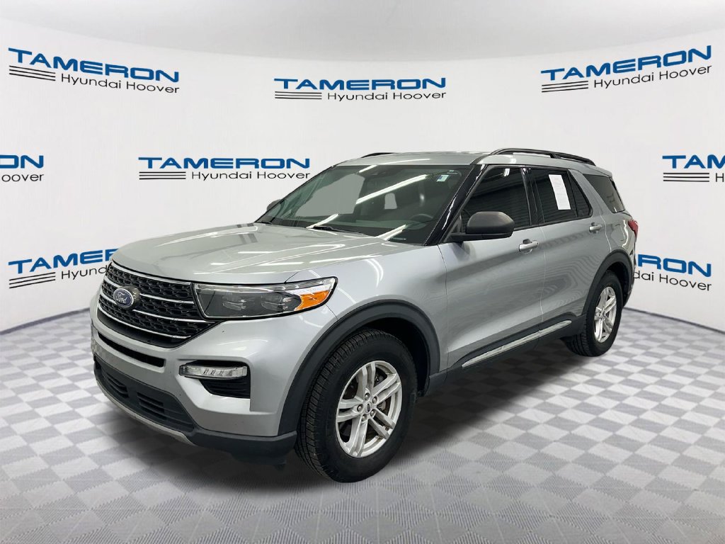 Used 2022 Ford Explorer XLT w/ Equipment Group 202A RWD image 1