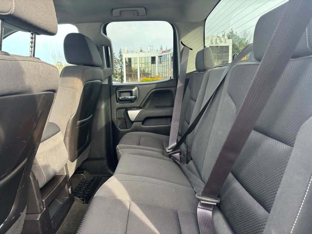 Used 2015 Chevrolet Silverado 2500 LT w/ LT Convenience Package image 13