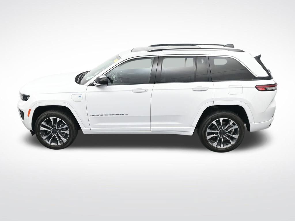 Used 2023 Jeep Grand Cherokee Overland image 30