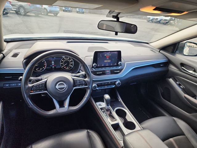 Used 2024 Nissan Altima 2.5 SR image 17