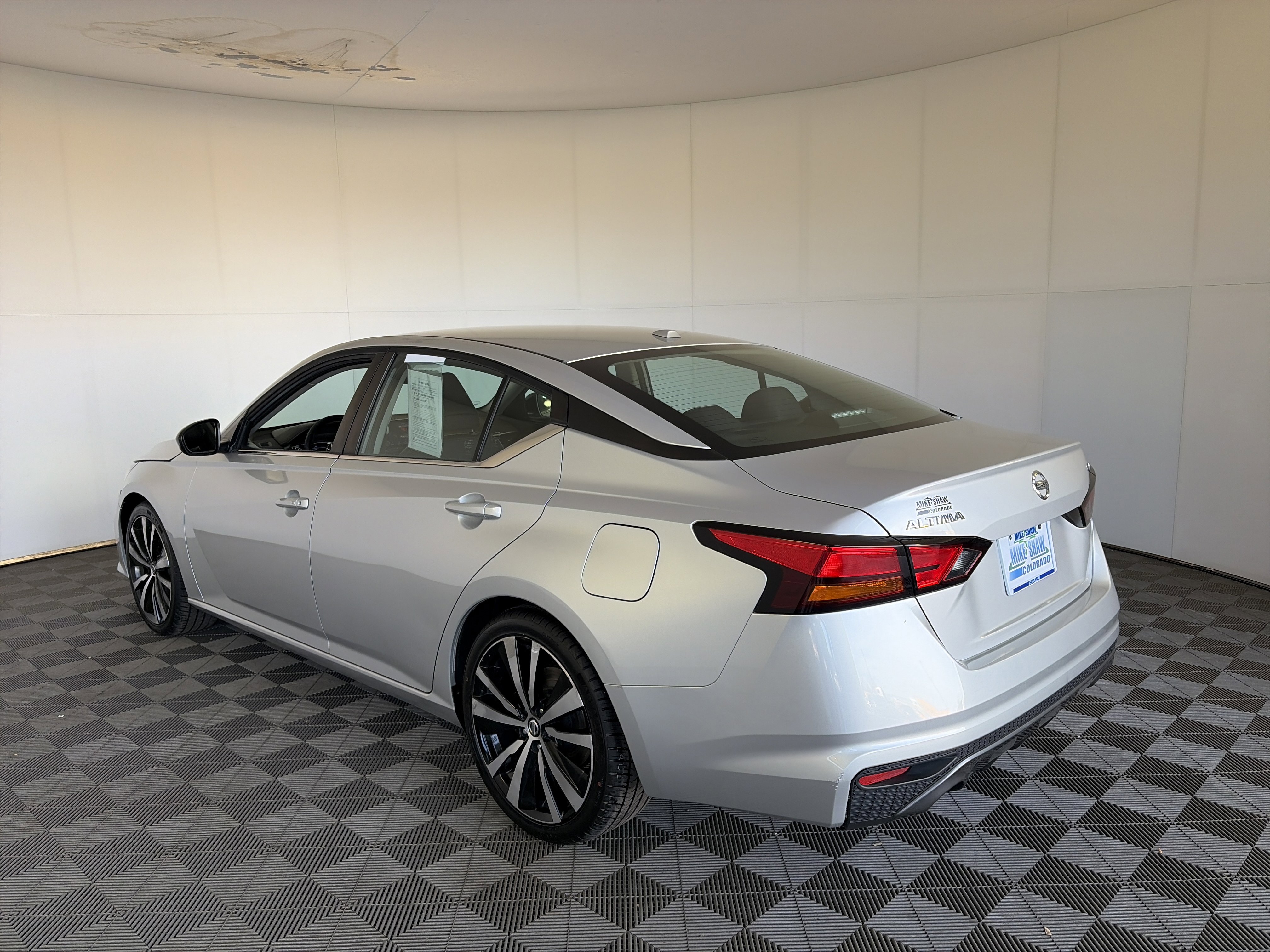 Used 2019 Nissan Altima 2.5 SR image 37