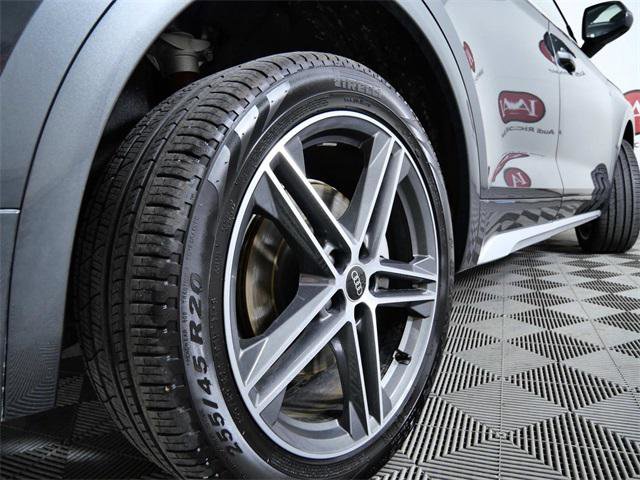Used 2024 Audi Q5 e Premium Plus w/ Premium Plus Package image 9