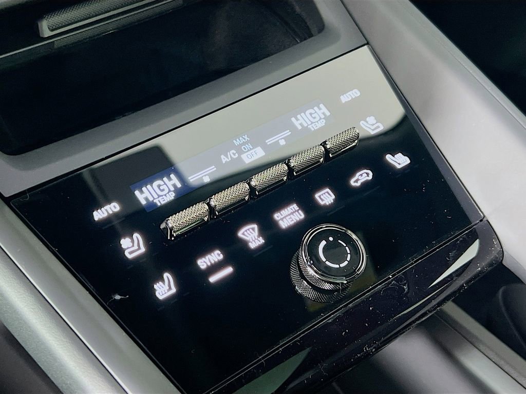 New 2026 Porsche Macan Turbo Electric image 18