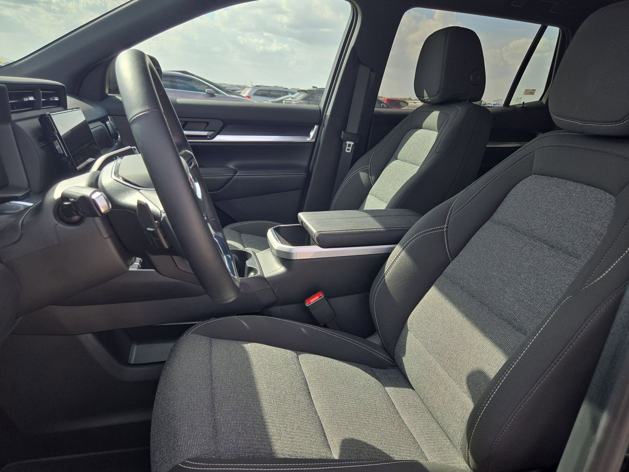 Used 2026 GMC Terrain Elevation w/ Black Edition image 9