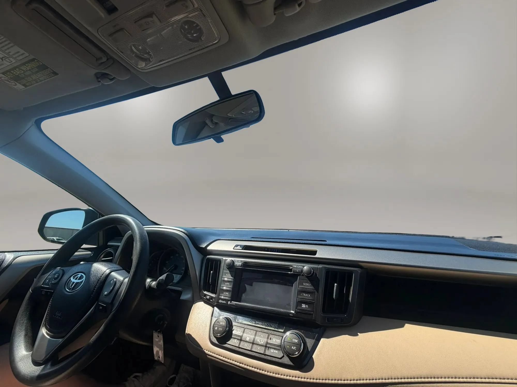 Used 2014 Toyota RAV4 XLE AWD/4WD image 12