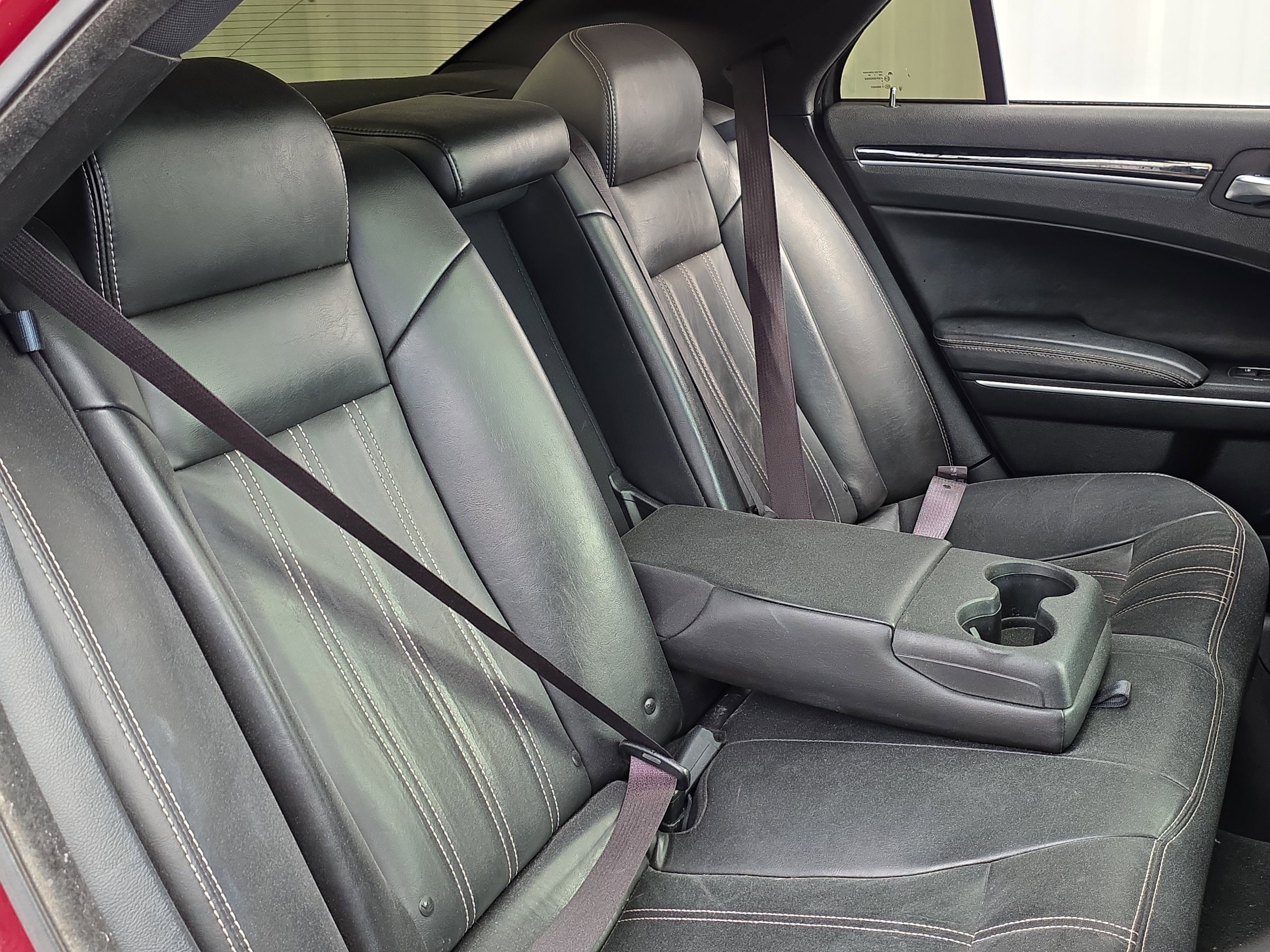 Used 2021 Chrysler 300 S image 26