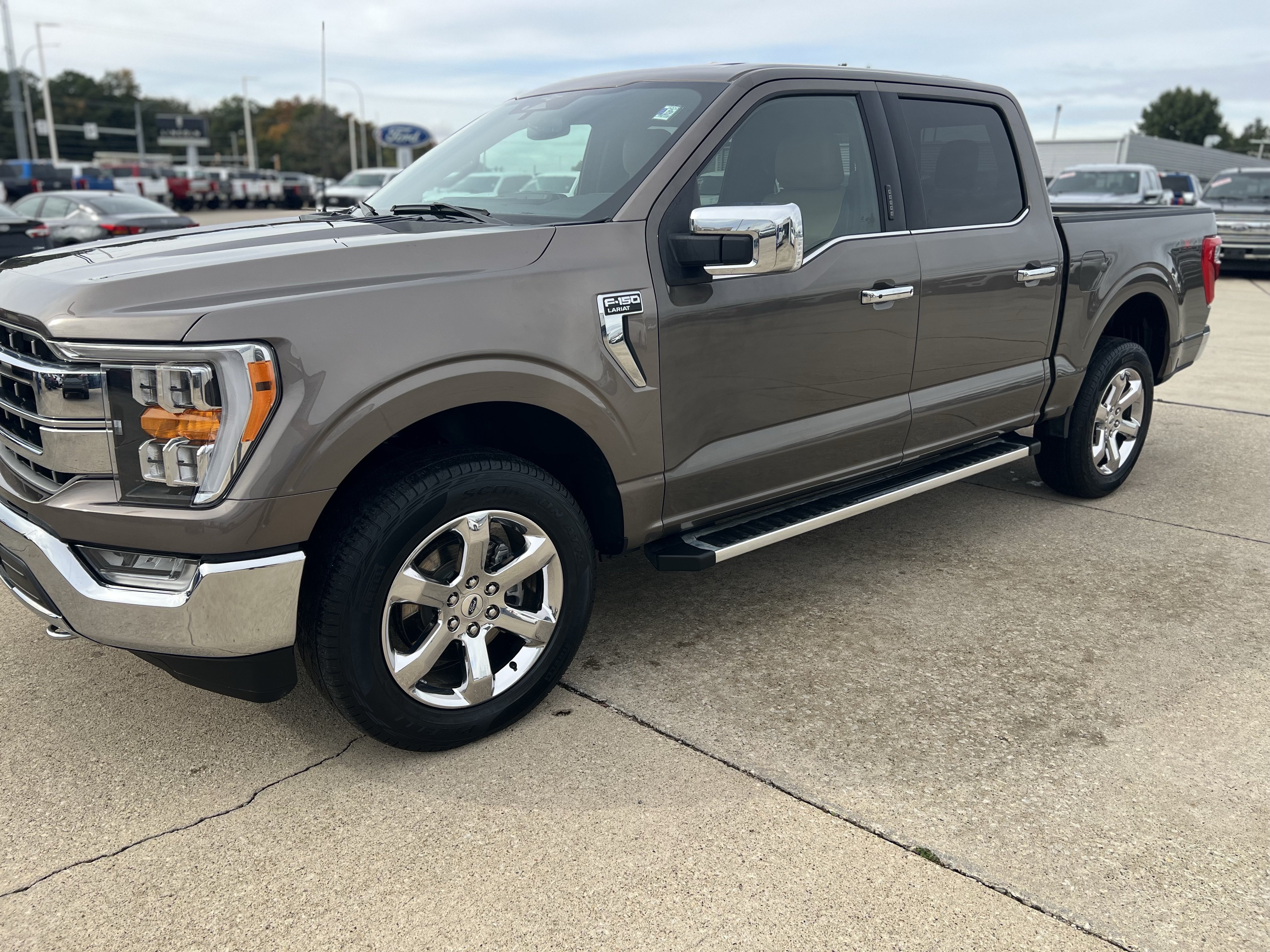 Used 2023 Ford F150 Lariat AWD/4WD image 14