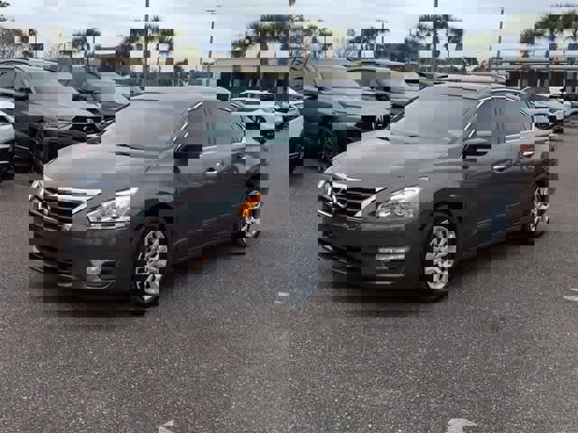 Used 2013 Nissan Altima 2.5 S image 4