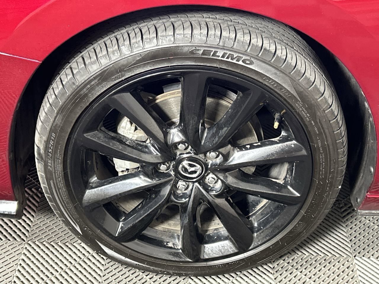 Used 2023 MAZDA MAZDA3 Hatchback w/Premium Plus Pkg AWD/4WD image 9